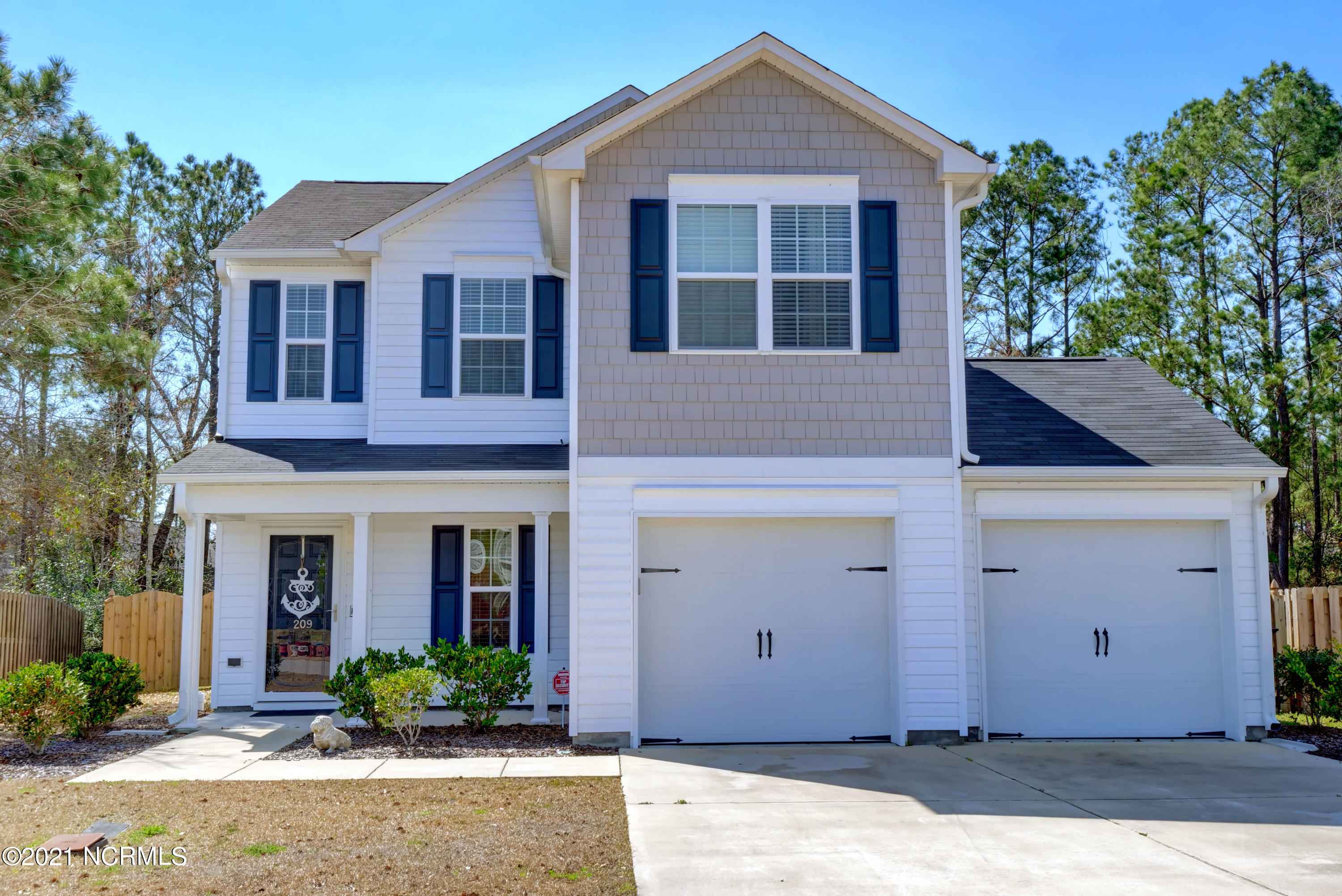 209 Chalet Road Holly Ridge, NC 28445 - Photo 1 of 29 P4599790_1_2_3_4_5_6