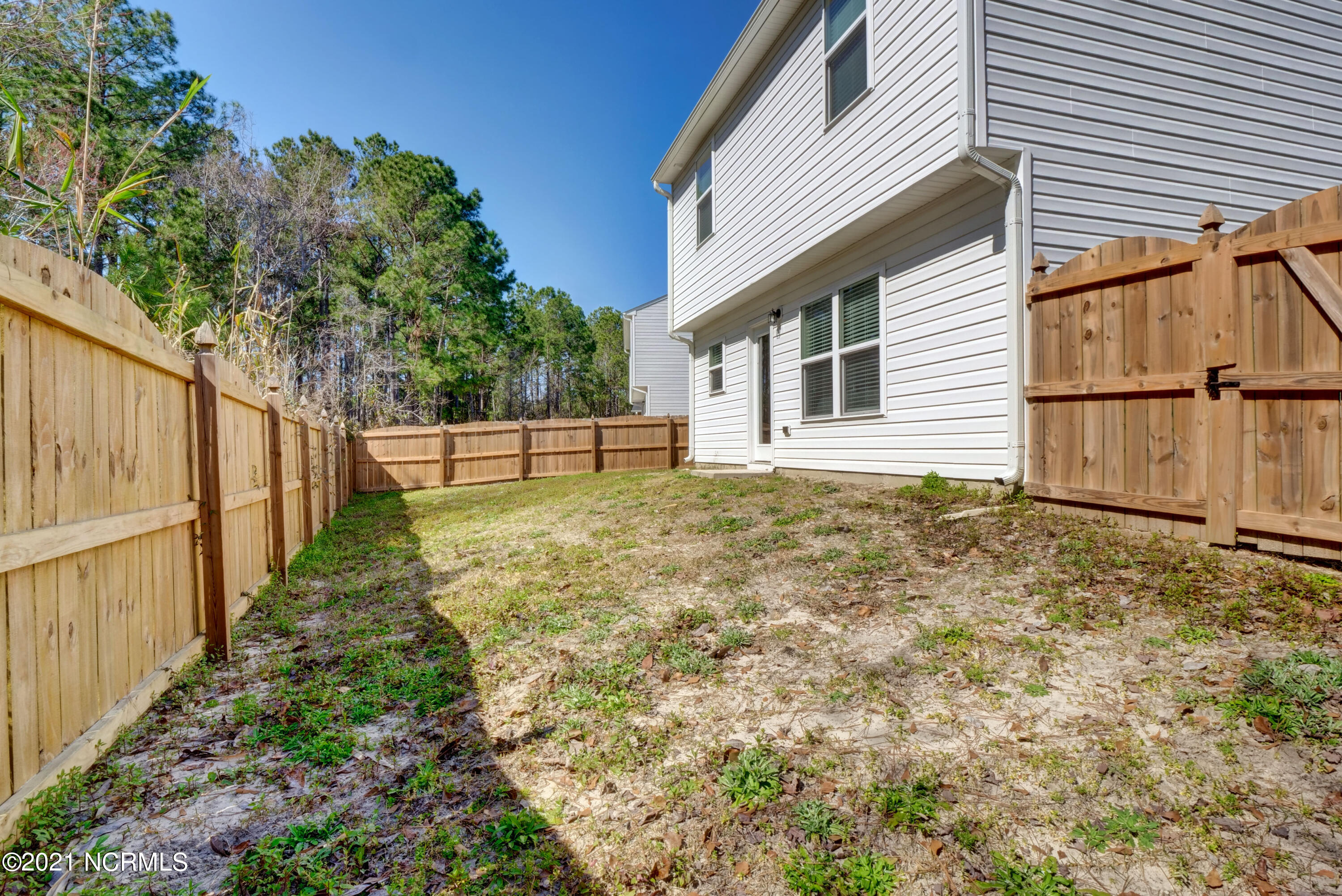 209 Chalet Road Holly Ridge, NC 28445 - Photo 27 of 29 P4600015_16_17_18_19_20_21