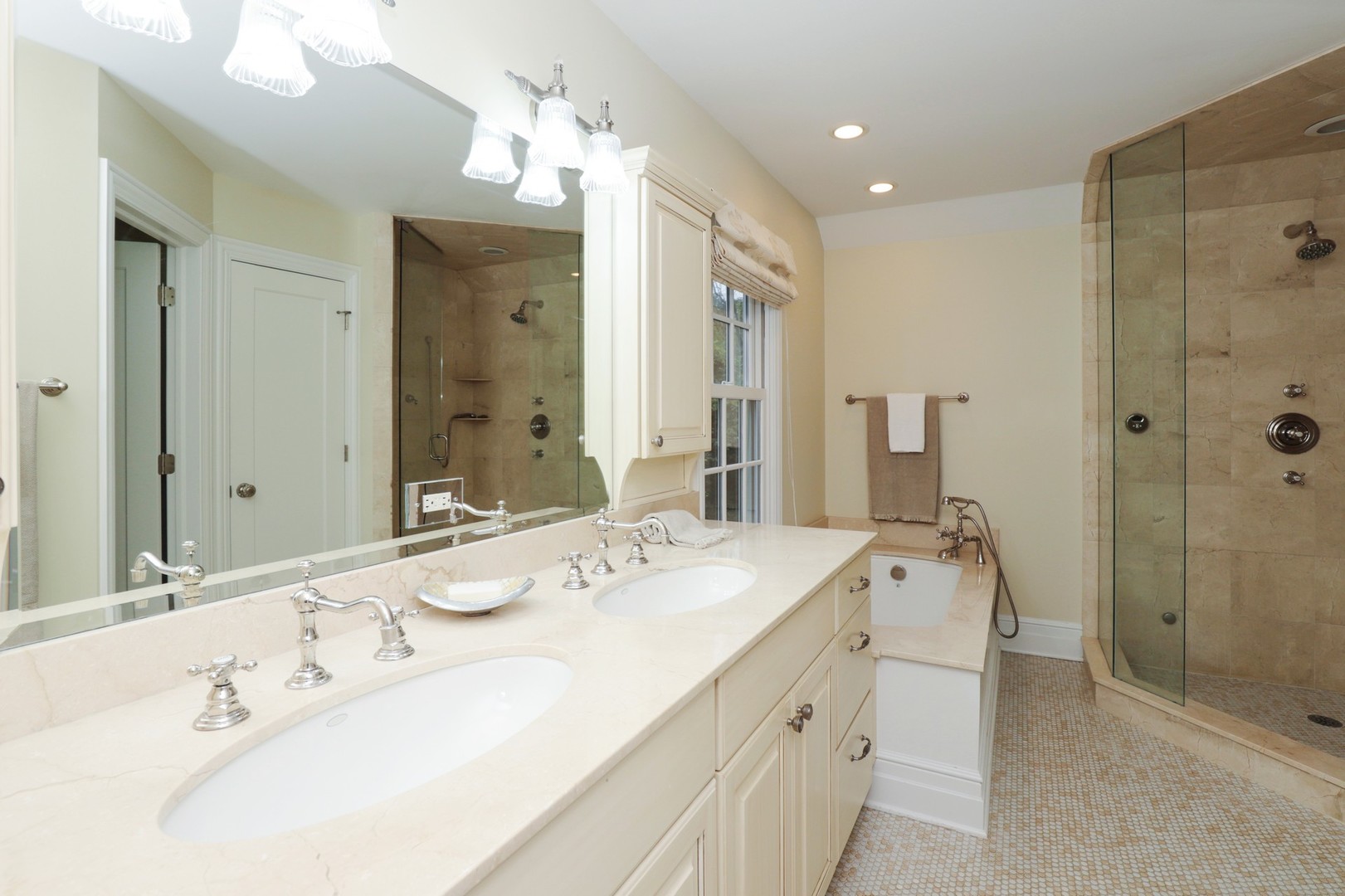 979 Maplewood Road Lake Forest, IL 60045 - Photo 13 of 25