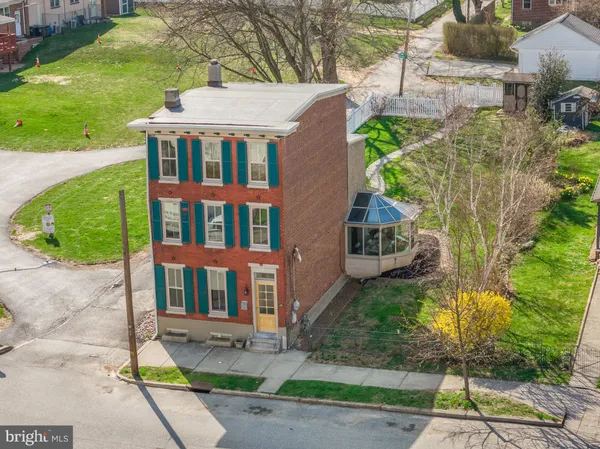 $675,000 | 114 Washington Avenue, Phoenixville, PA 19460