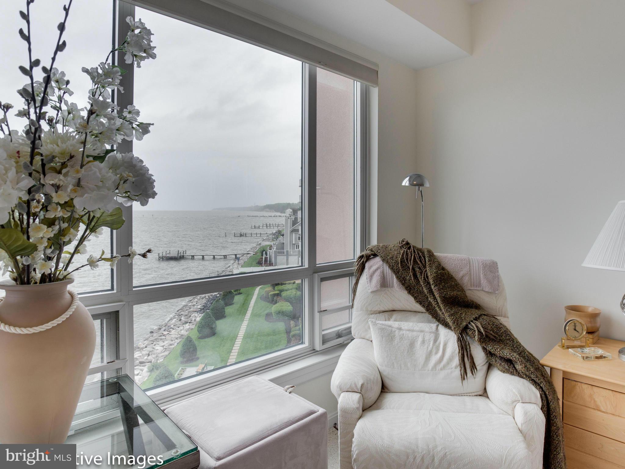 8501 Bayside Road, Unit 500 Chesapeake Beach, MD 20732 - Photo 12 of 30 Perfect space to curl up with a good book!