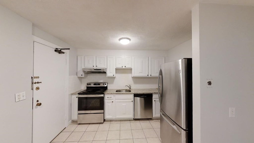 15 Davis Road, Unit C6 Acton, MA 01720 - Photo 3 of 21 Gallery Image 3
