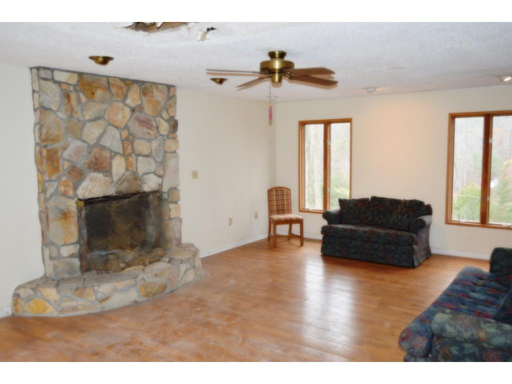 179 Simerly Creek Road Hampton, TN 37658 - Photo 21 of 30 Photo 21