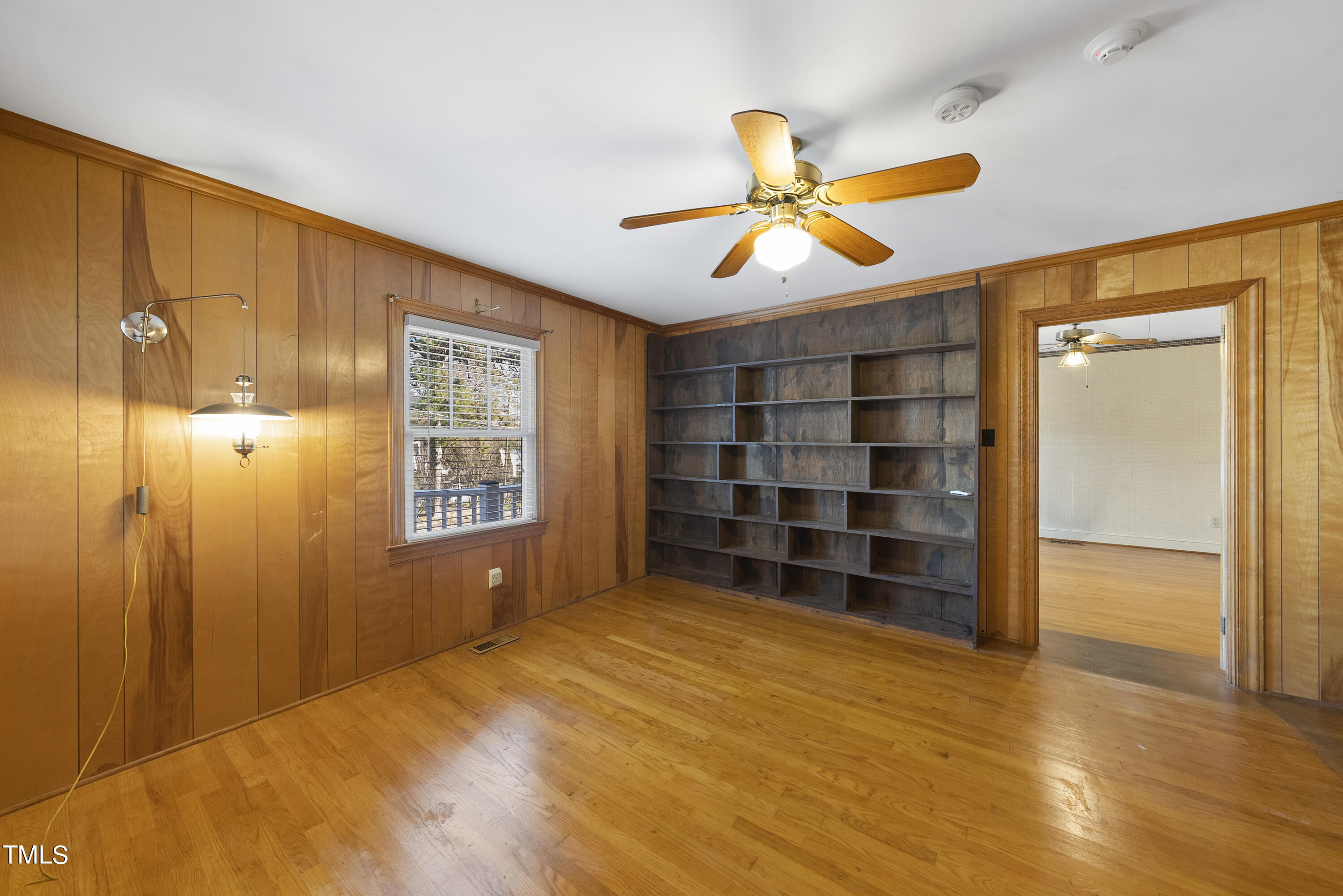 2516 Anderson Drive Raleigh, NC 27608 - Photo 11 of 29 DSC00238