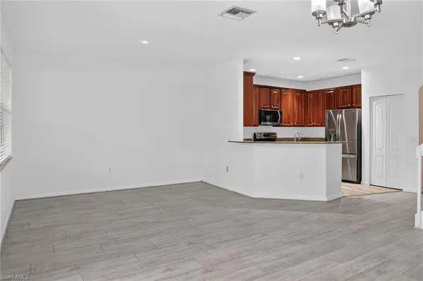 $2,600 | 7054 Ambrosia Lane, Unit 3305, Naples, FL 34119