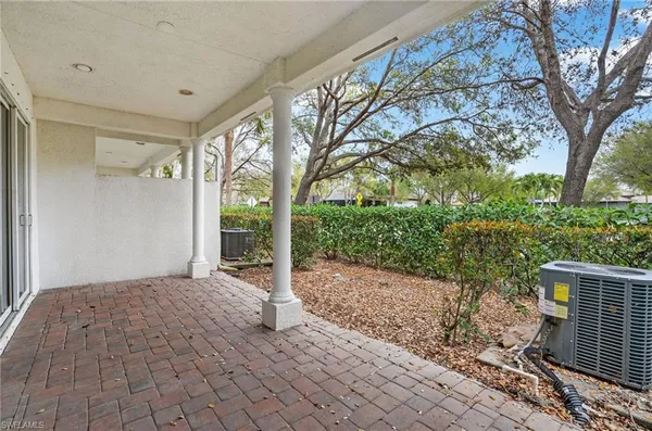 $2,600 | 7054 Ambrosia Lane, Unit 3305, Naples, FL 34119