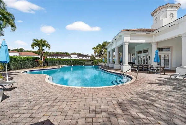 $2,600 | 7054 Ambrosia Lane, Unit 3305, Naples, FL 34119