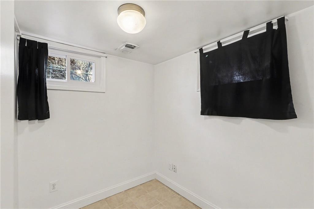 4745 Slater Street Merriam, KS 66203 - Photo 21 of 32