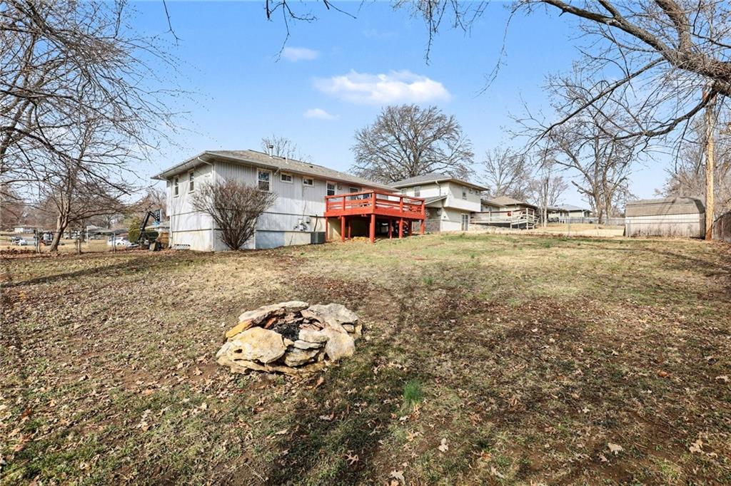 4745 Slater Street Merriam, KS 66203 - Photo 26 of 32