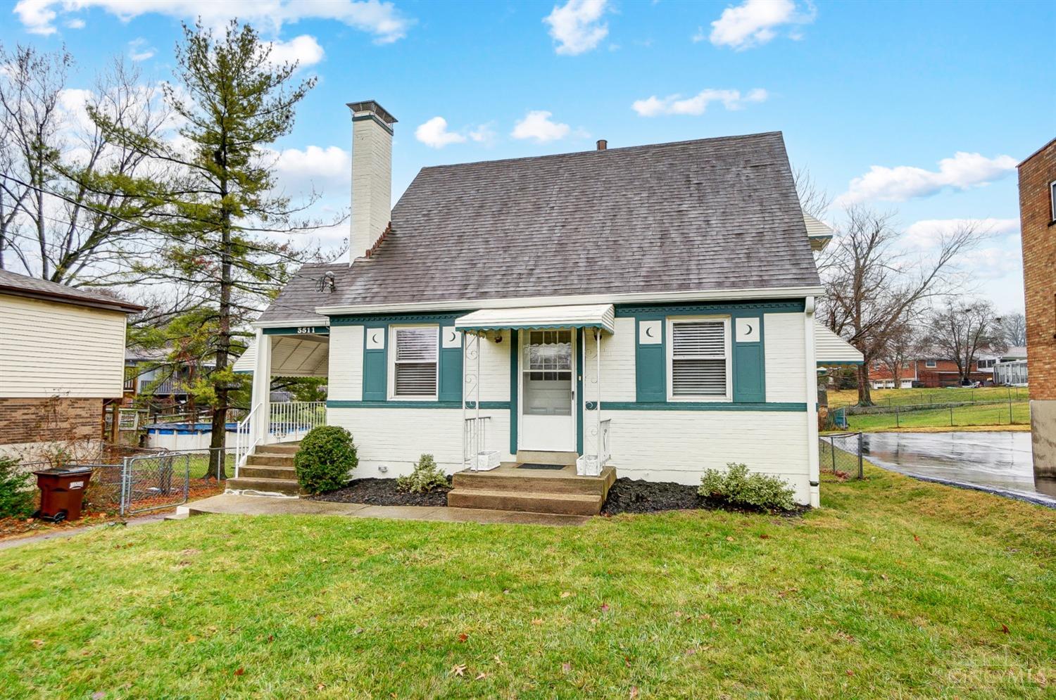 3511 West Galbraith Road Cincinnati, OH 45239 - Photo 2 of 42