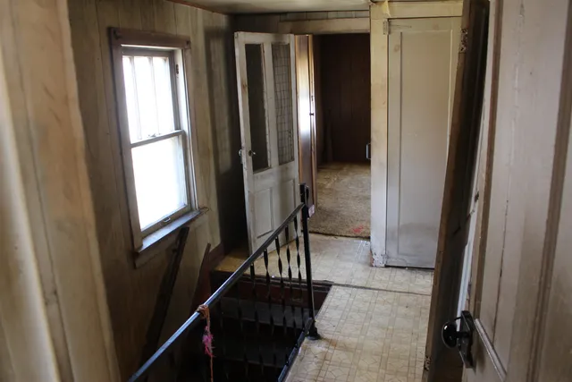 $135,000 | 109 Evergreen Drive, Bennington, VT 05201