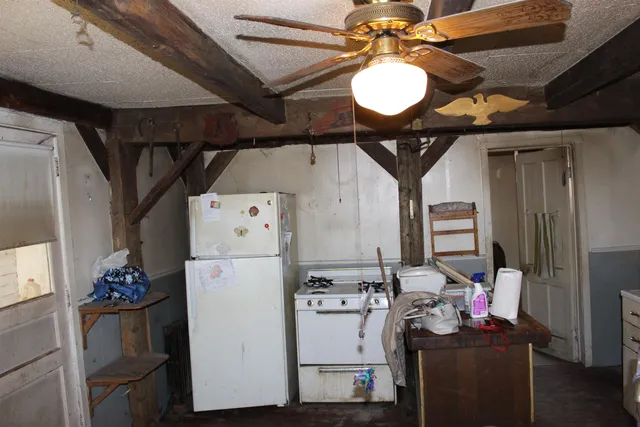 $135,000 | 109 Evergreen Drive, Bennington, VT 05201