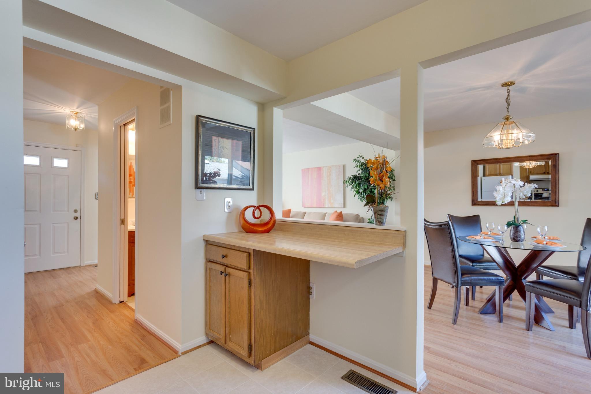13326 Country Ridge Drive Germantown, MD 20874 - Photo 9 of 25 Interior (General)
