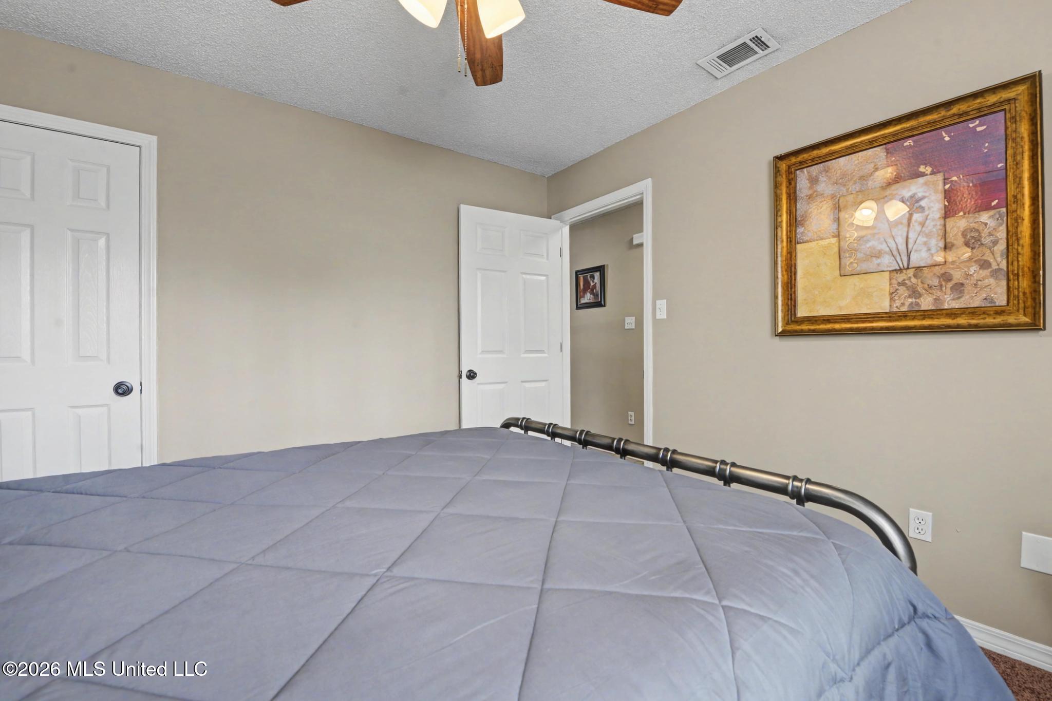 988 Kaimuki Court Diamondhead, MS 39525 - Photo 15 of 30 015