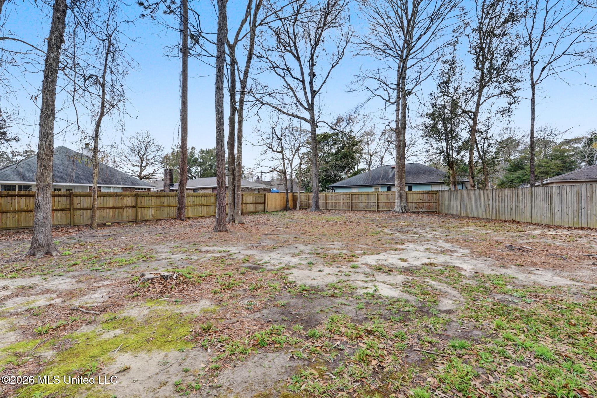 988 Kaimuki Court Diamondhead, MS 39525 - Photo 20 of 30 020