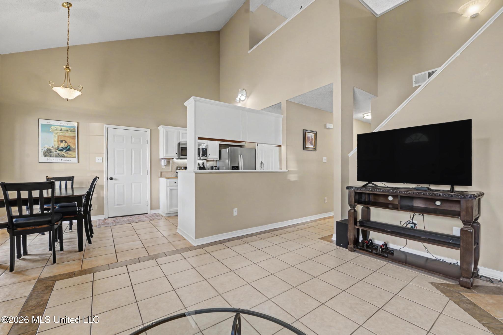 988 Kaimuki Court Diamondhead, MS 39525 - Photo 6 of 30 006