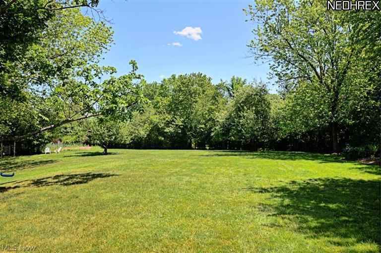 2899 Lander Road Cleveland, OH 44124 - Photo 23 of 25
