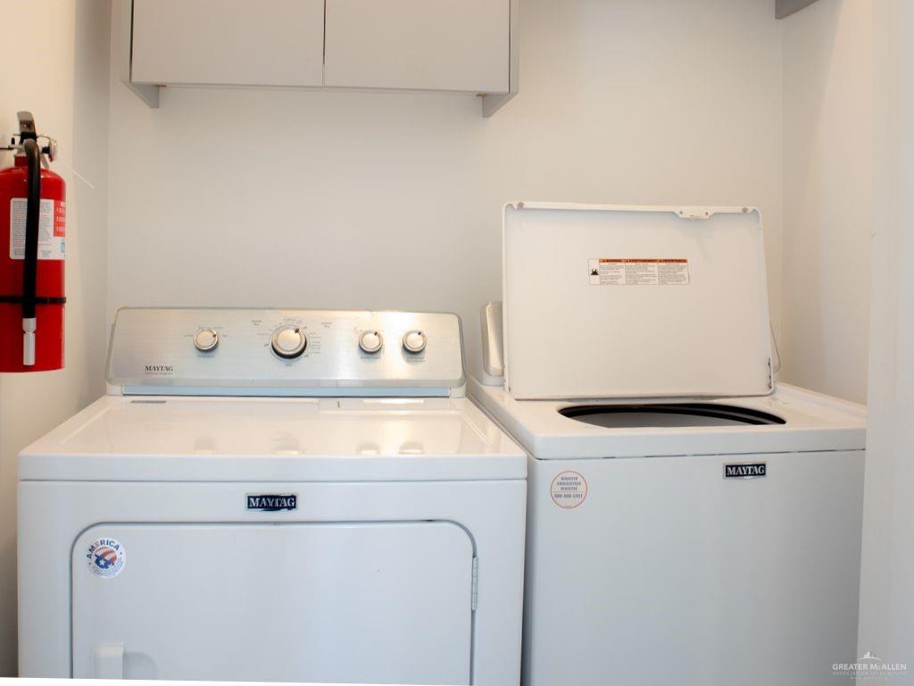1723 West Marlin Street, Unit 3 Pharr, TX 78577 - Photo 6 of 7 a utility room with dryer and washer