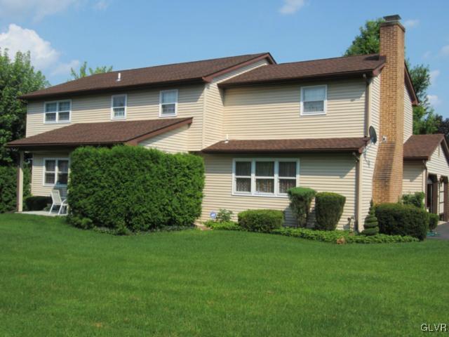 2024 Hilltop Road Bethlehem, PA 18015 - Photo 2 of 25 Gallery Image 2