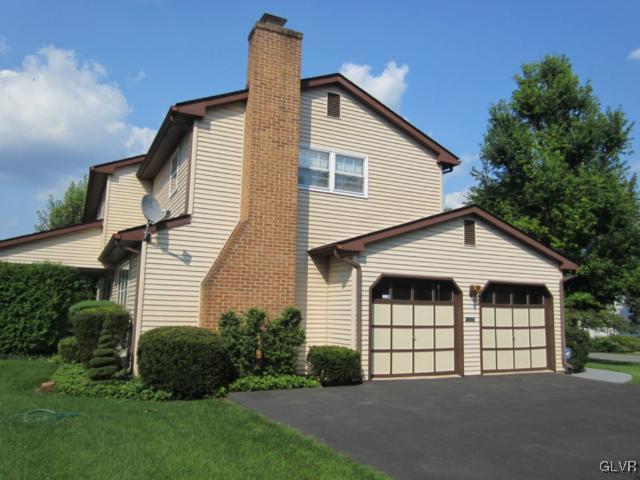 2024 Hilltop Road Bethlehem, PA 18015 - Photo 4 of 25 Gallery Image 4