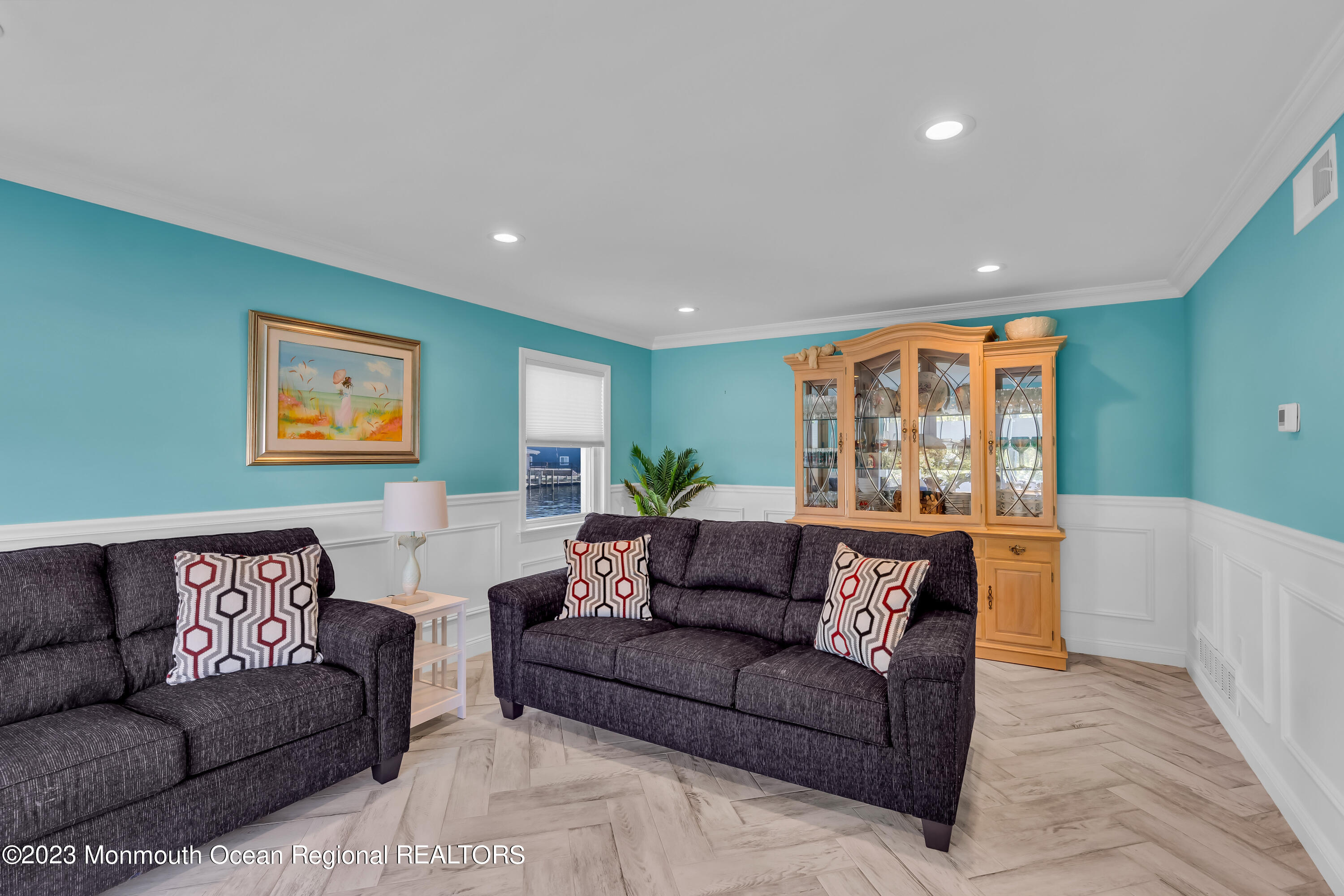 1801 Boat Point Drive Point Pleasant, NJ 08742 - Photo 9 of 76 a living room with furniture and a large window