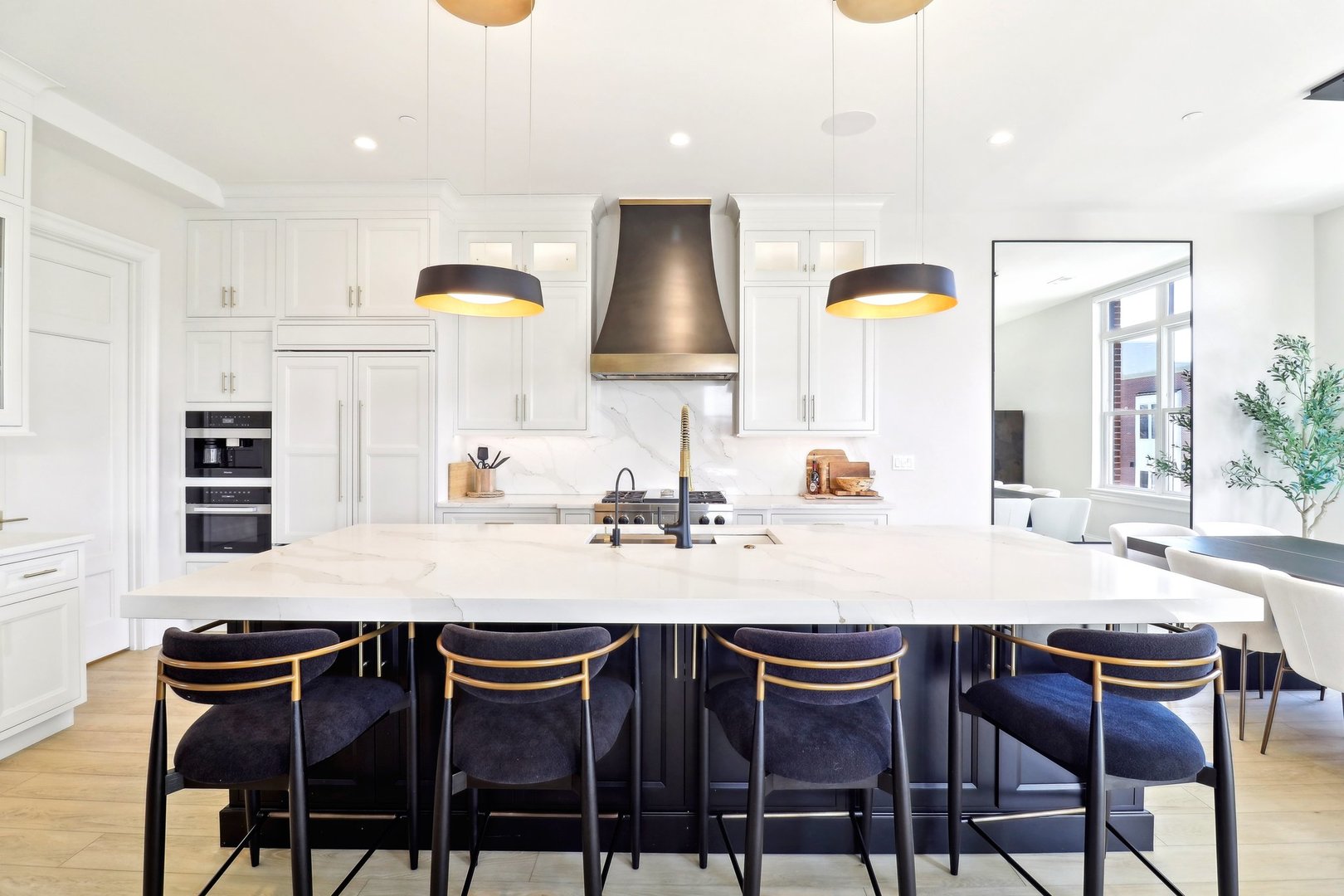 50 South 1st Street, Unit 5D St. Charles, IL 60174 - Photo 14 of 52 a dining table with chairs and painting on the wall