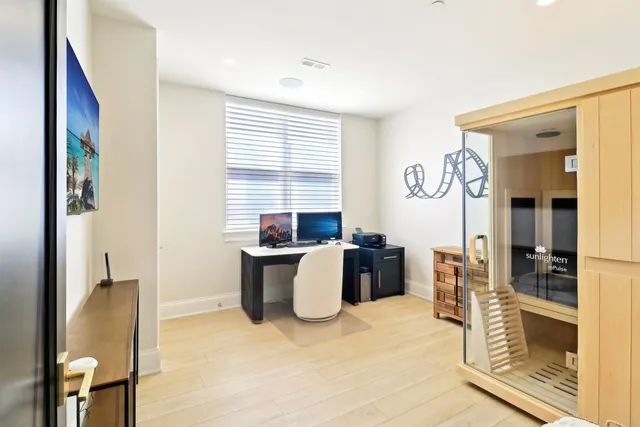 $2,500,000 | 50 South 1st Street, Unit 5D, St. Charles, IL 60174