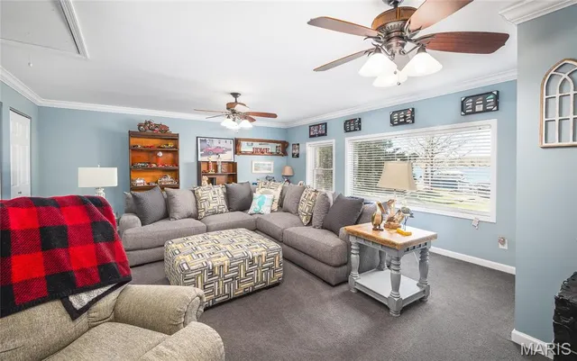 $625,000 | 919 Lakeshore Drive, Cuba, MO 65453