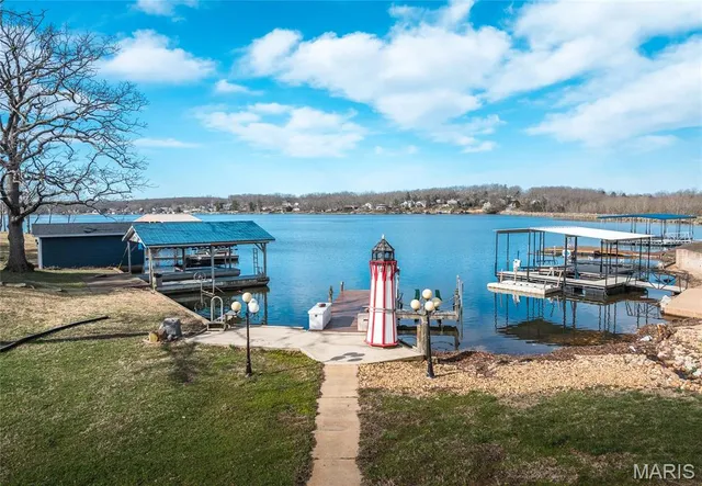 $625,000 | 919 Lakeshore Drive, Cuba, MO 65453