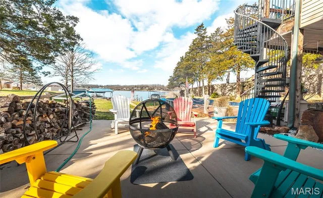 $625,000 | 919 Lakeshore Drive, Cuba, MO 65453