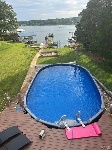 $625,000 | 919 Lakeshore Drive, Cuba, MO 65453