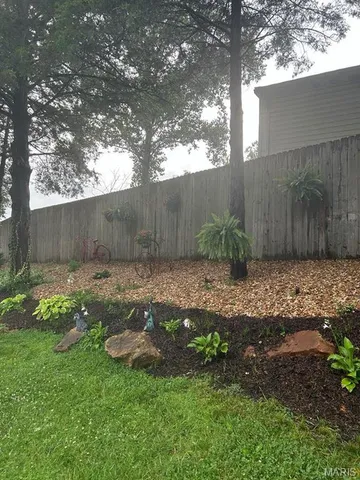 $625,000 | 919 Lakeshore Drive, Cuba, MO 65453