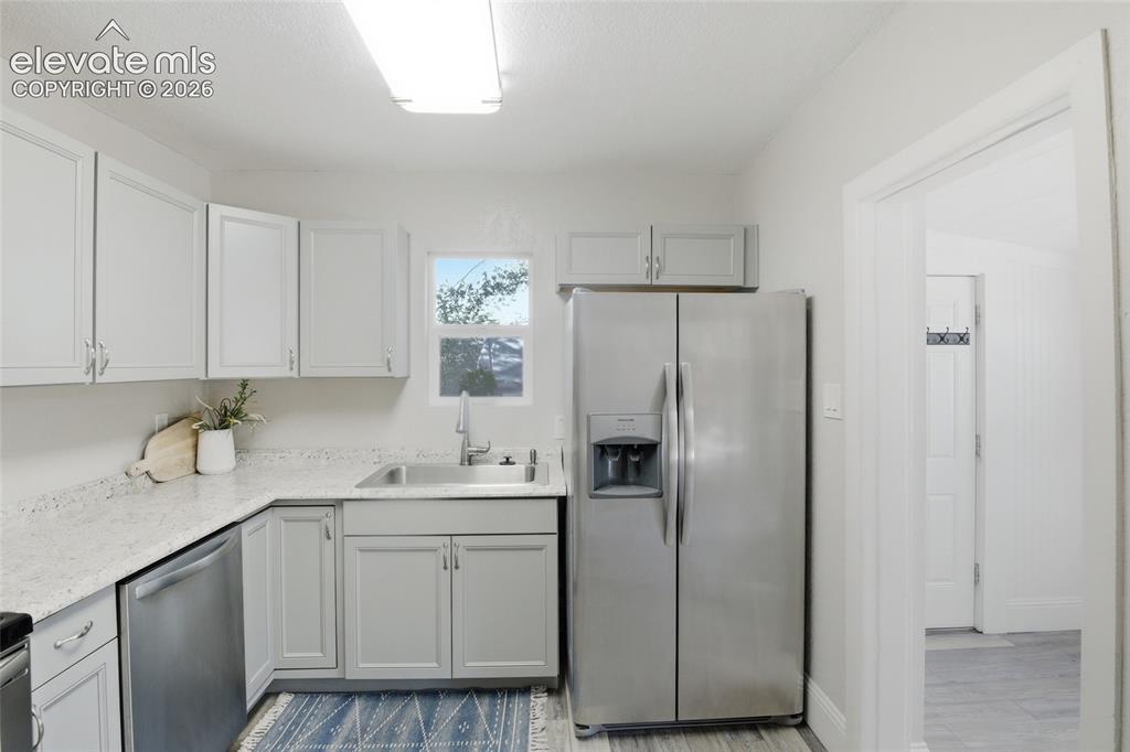 816 Sunset Road Colorado Springs, CO 80909 - Photo 11 of 29