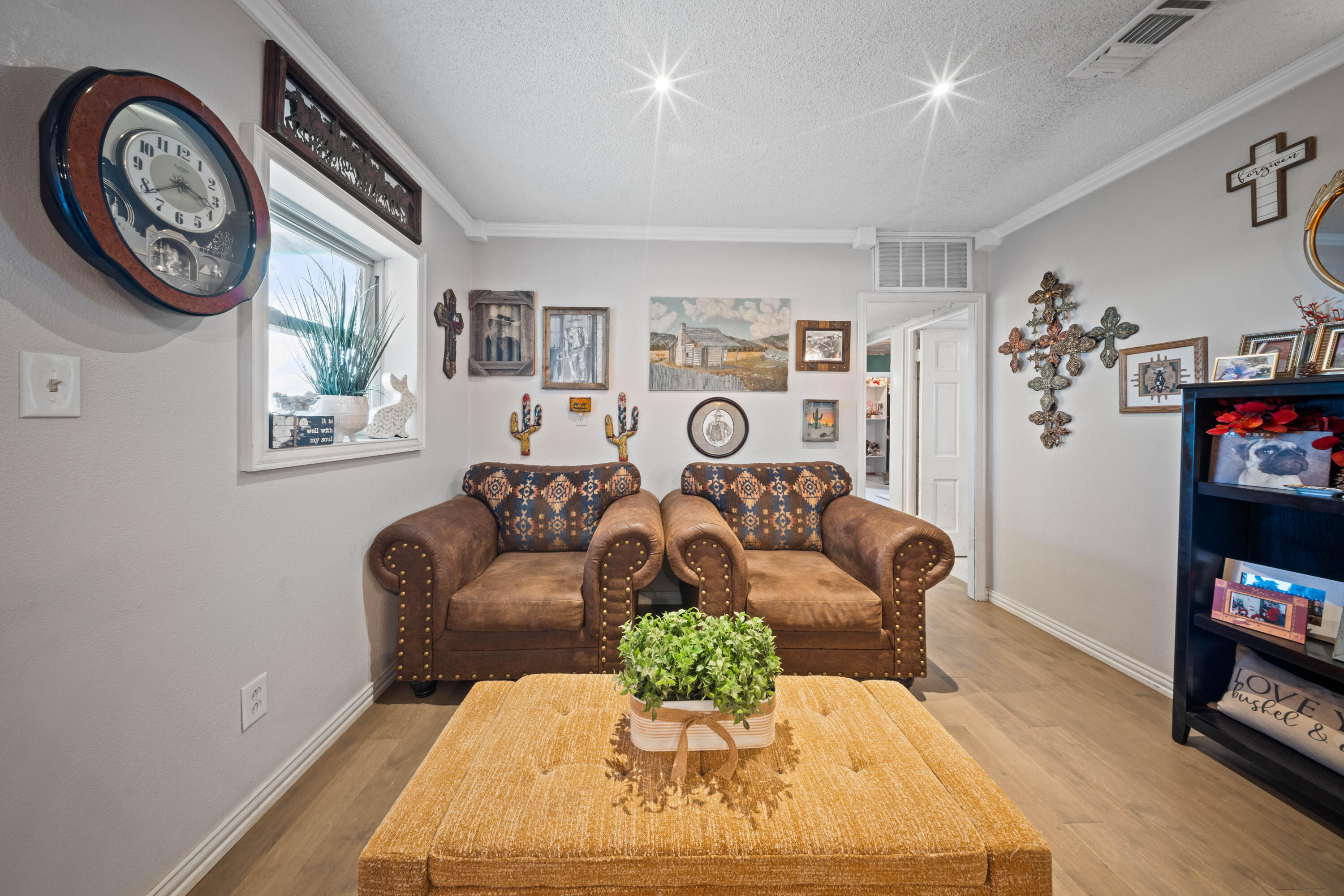 3725 Hawk Road Ropesville, TX 79358 - Photo 8 of 39 a living room with furniture and a large window