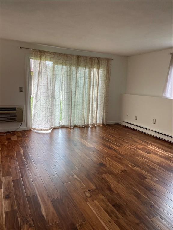 4162 Post Road, Unit 1 Warwick, RI 02818 - Photo 3 of 15 living room