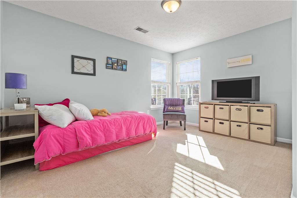 5020 Clendenning Road Gibsonia, PA 15044 - Photo 19 of 25 Gallery Image 19