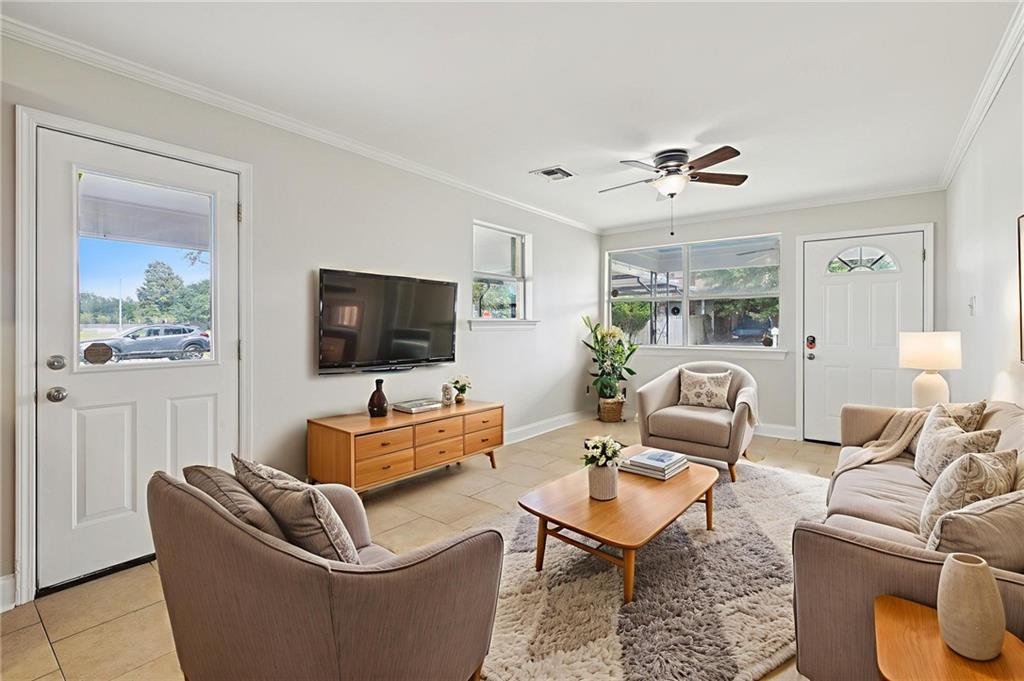 3620 Sinclair Street Chalmette, LA 70043 - Photo 4 of 23