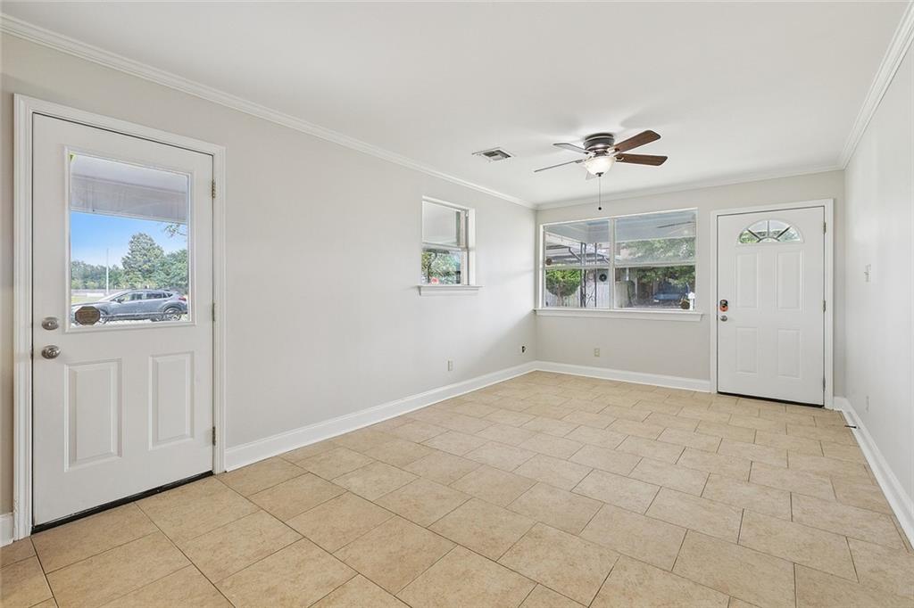 3620 Sinclair Street Chalmette, LA 70043 - Photo 5 of 23