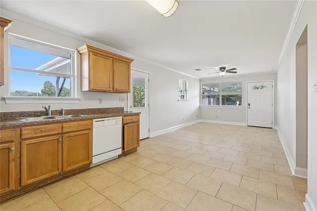 $174,500 | 3620 Sinclair Street, Chalmette, LA 70043