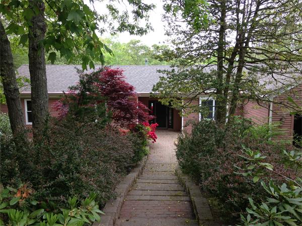 20 Head Of Pond Road Barnstable, MA 02648 - Photo 5 of 21 Gallery Image 5