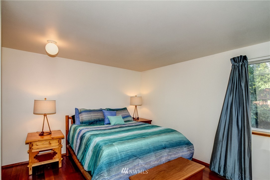 23023 20th Avenue Southeast Bothell, WA 98021 - Photo 7 of 17