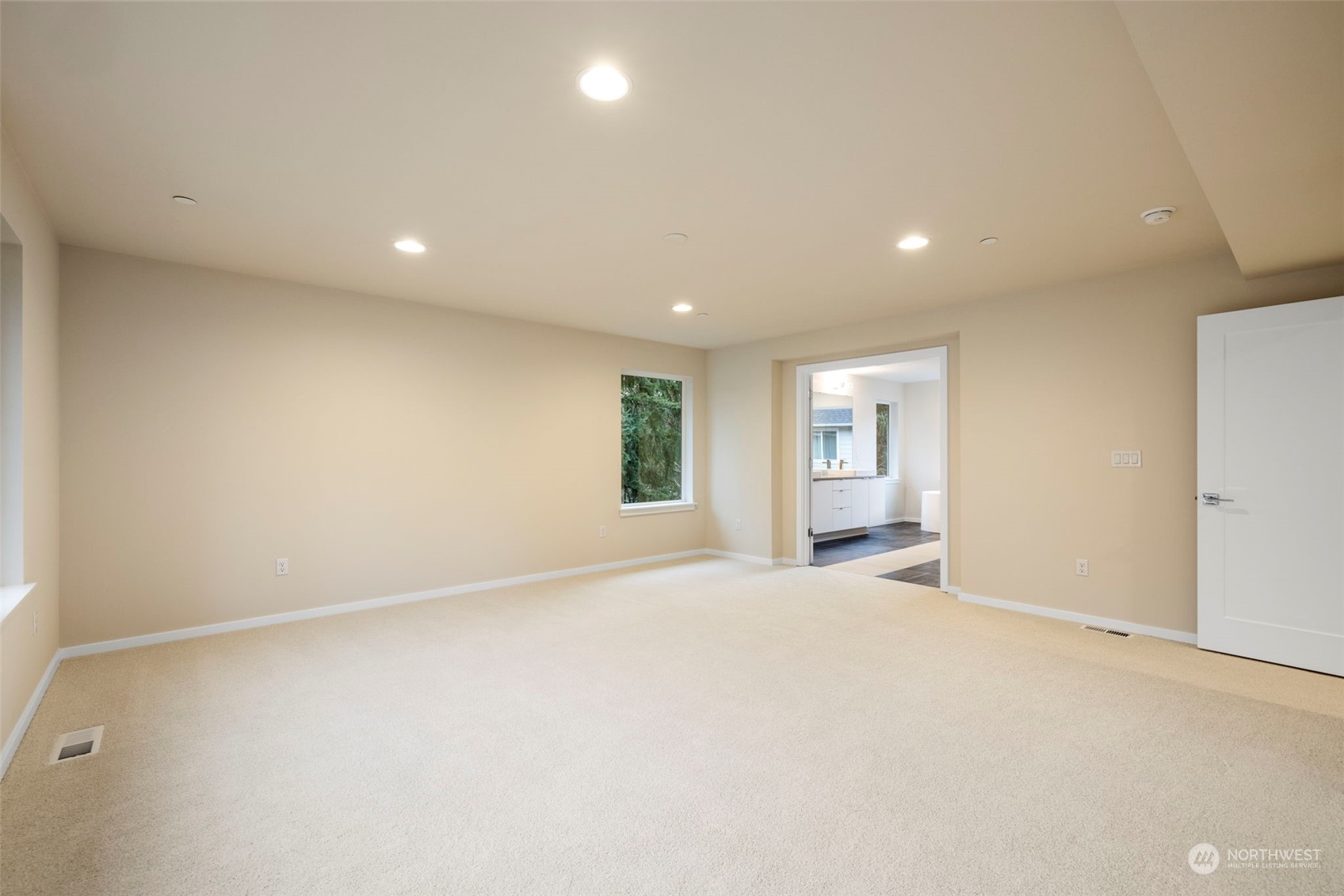 741 Wapato Place Southeast Renton, WA 98059 - Photo 21 of 40 Gallery Image 21