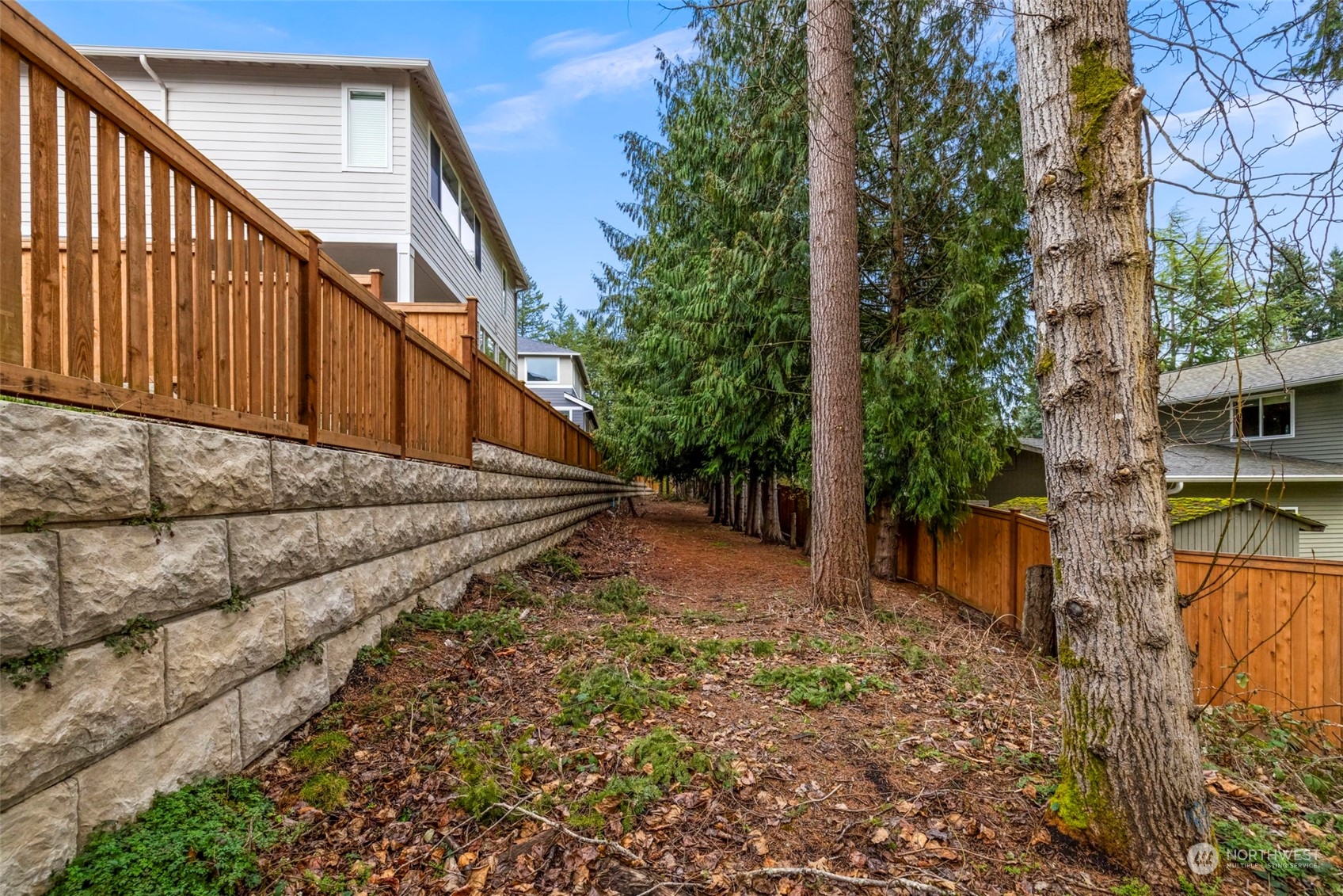 741 Wapato Place Southeast Renton, WA 98059 - Photo 6 of 40 Gallery Image 6