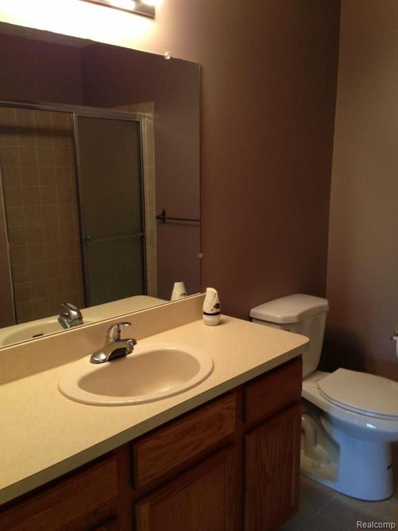 1928 Flagstone Circle Rochester, MI 48307 - Photo 11 of 17