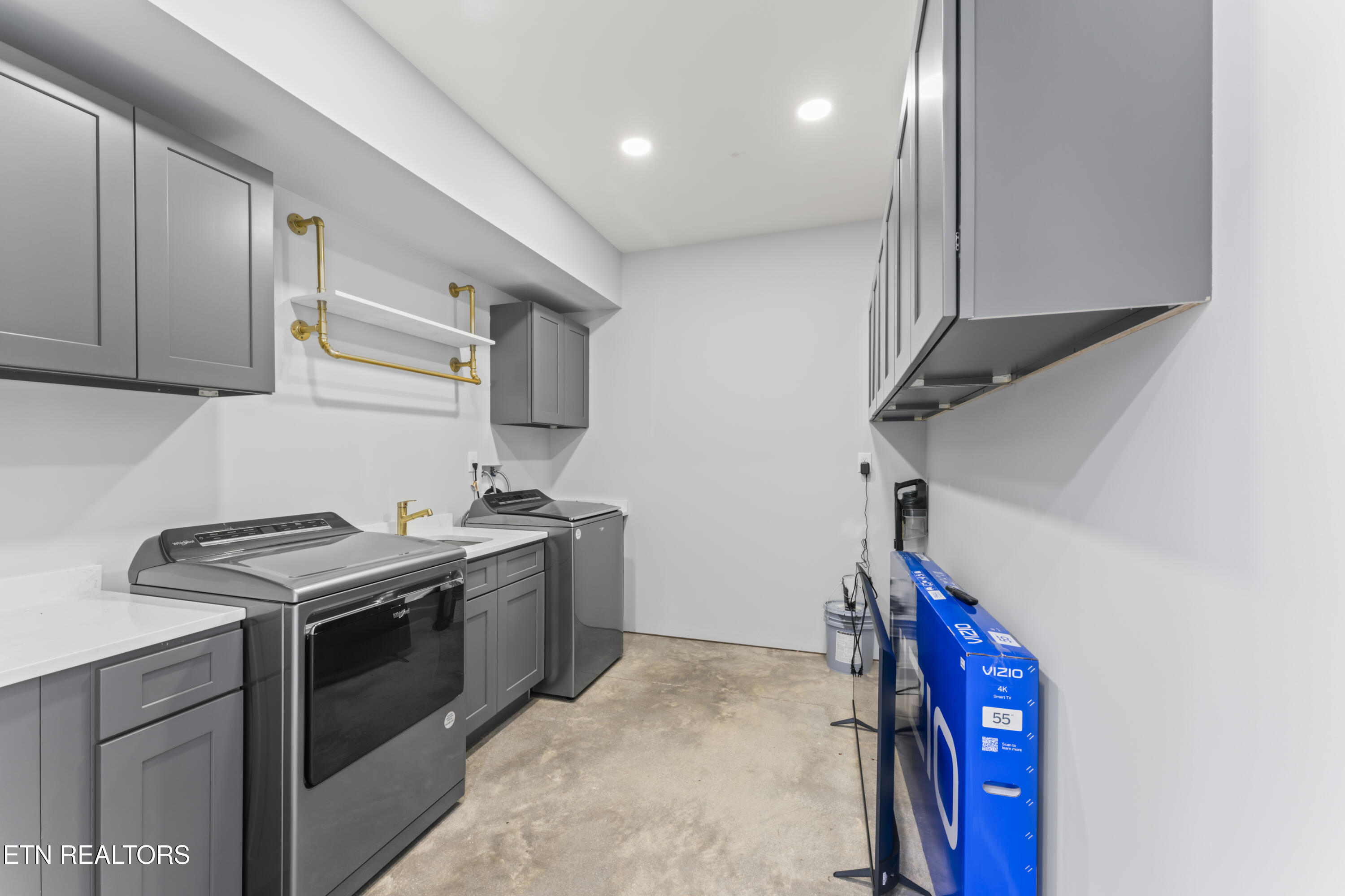 149 Island Ford Road Jacksboro, TN 37757 - Photo 18 of 45 photos_high_resolution_DSC06758