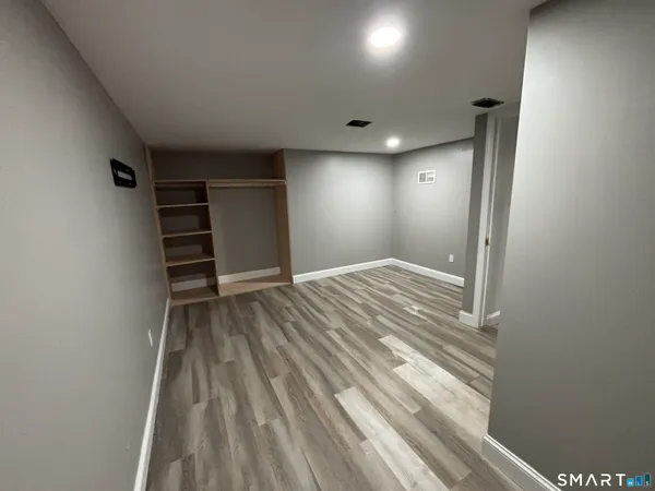 $1,900 | 76 Cannon Street, Hamden, CT 06518