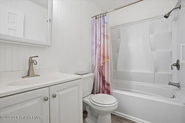 $275,000 | 140 Louise Lane, Bartonsville, PA 18321