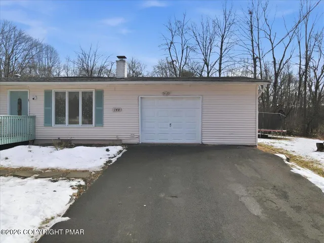 $275,000 | 140 Louise Lane, Bartonsville, PA 18321