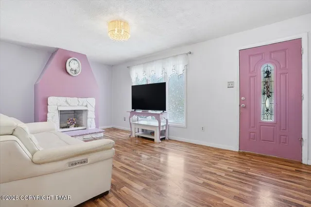 $275,000 | 140 Louise Lane, Bartonsville, PA 18321