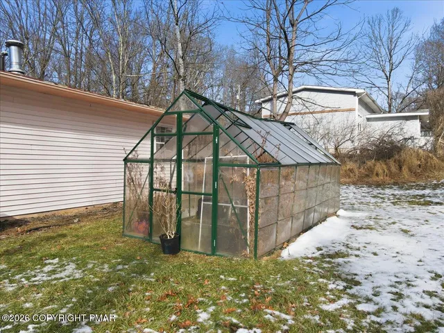 $275,000 | 140 Louise Lane, Bartonsville, PA 18321